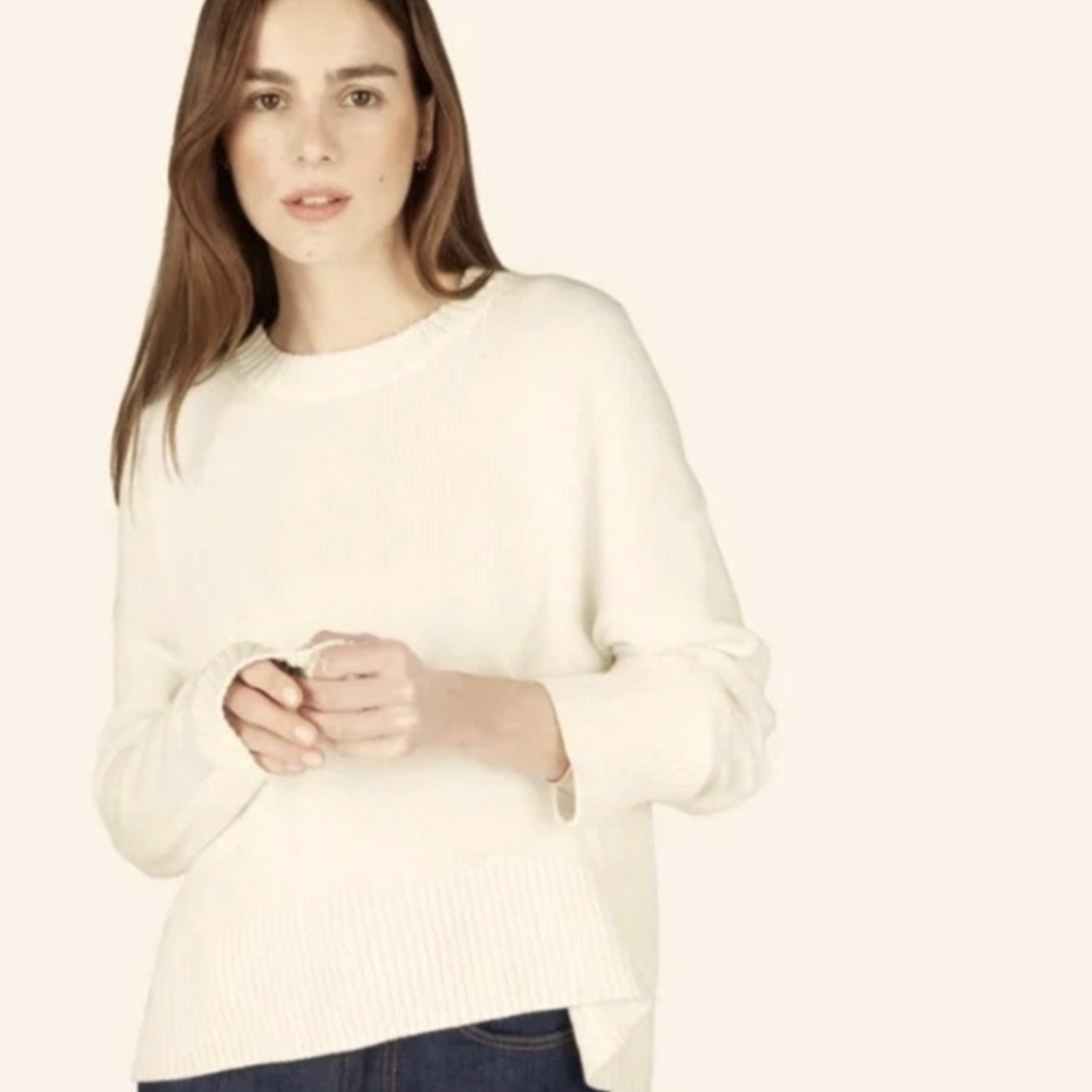 Everlane Cream Crewneck Sweater